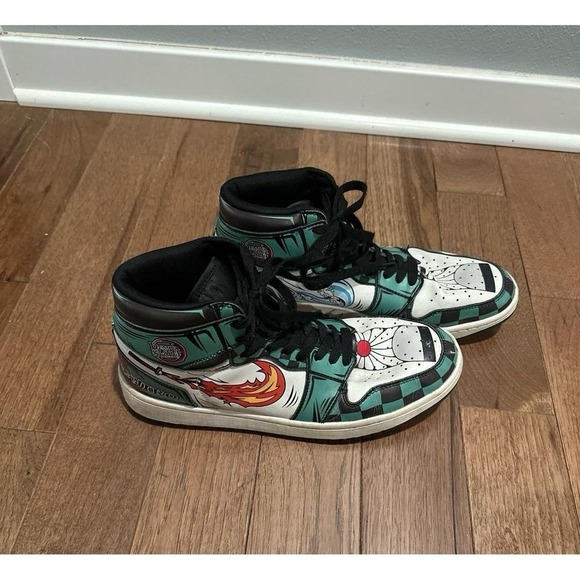 Demon Slayer Tanjiro Water & Sun Breathing Anime Shoes Hi-top sneakers 42 mens 9 - Picture 1 of 7